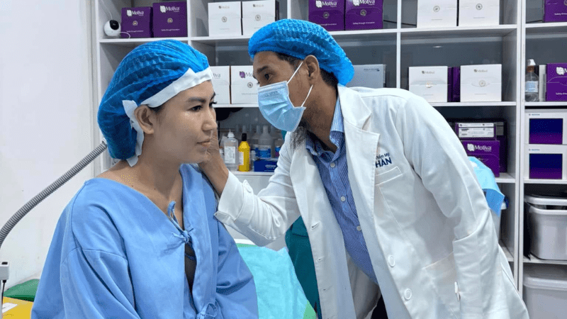Sự gắn kết giữa bác sĩ và khách hàng